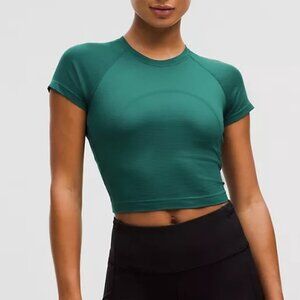 Swiftly Tech Cropped Short Sleeve 2.0